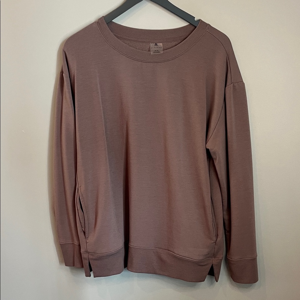 women’s tunic athletic sweatshirt with pockets - legging friendly
